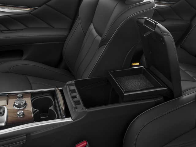 2016 INFINITI Q70 3.7X