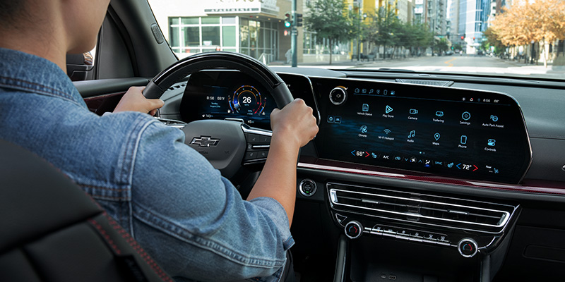 Chevrolet driver infotainment dashboard display