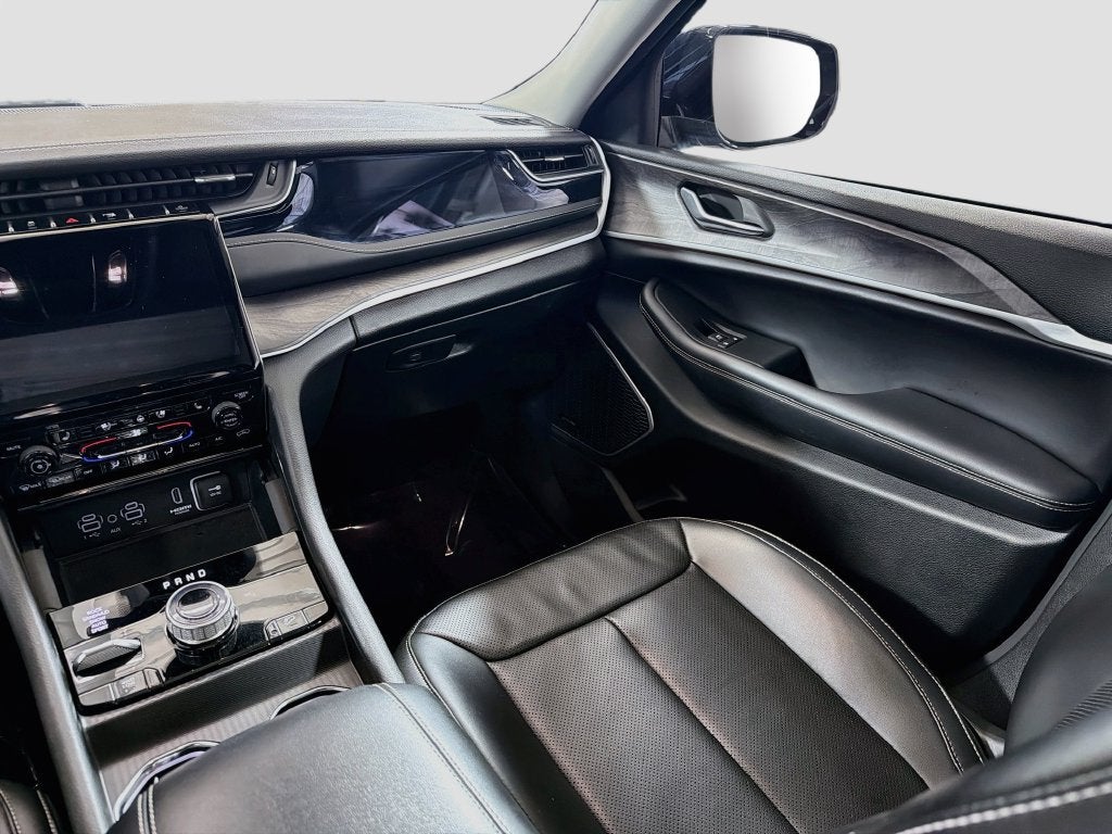 2023 Jeep Grand Cherokee 4xe 30th Anniversary