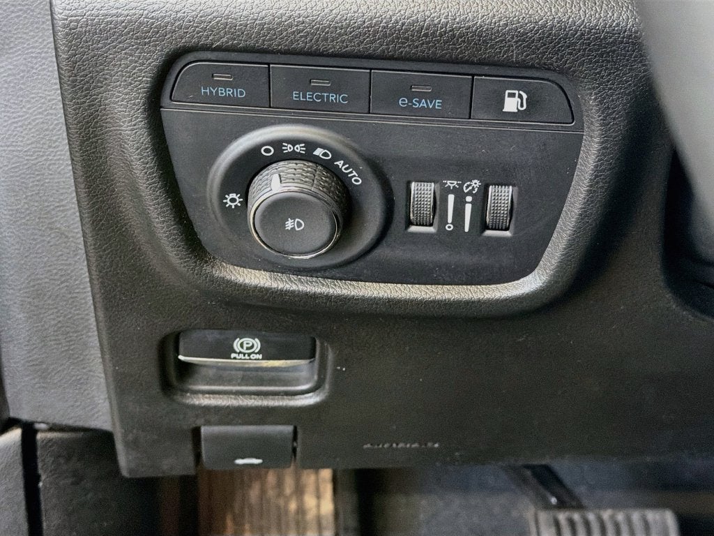 2023 Jeep Grand Cherokee 4xe Trailhawk
