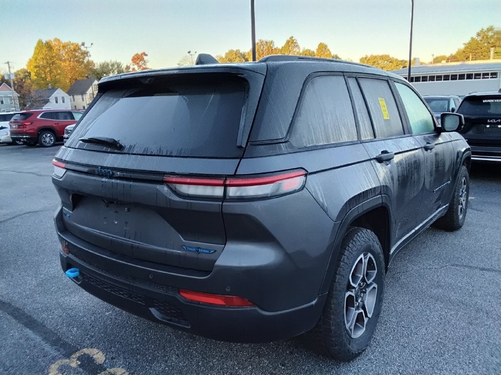 2023 Jeep Grand Cherokee 4xe Trailhawk