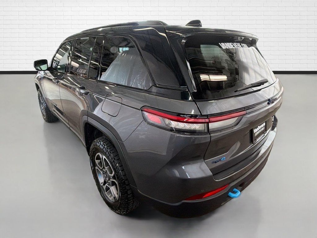 2023 Jeep Grand Cherokee 4xe Trailhawk