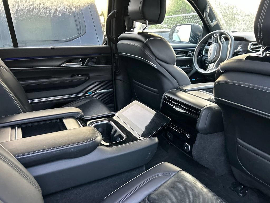 2024 Jeep Grand Wagoneer L Series II