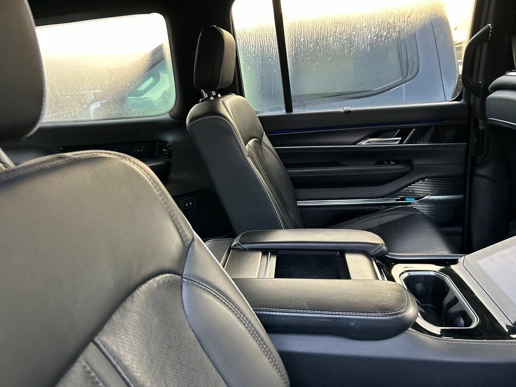 2024 Jeep Grand Wagoneer L Series II