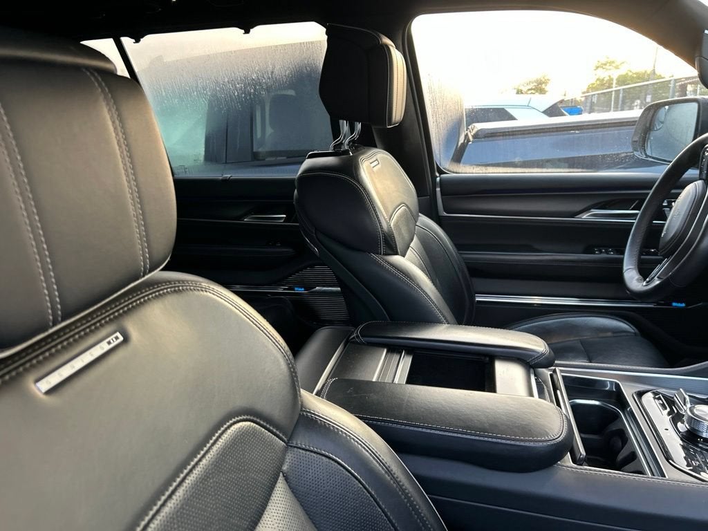 2024 Jeep Grand Wagoneer L Series II