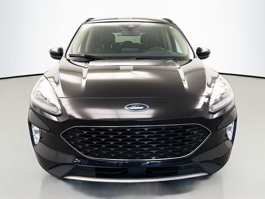 2020 Ford Escape Titanium Hybrid