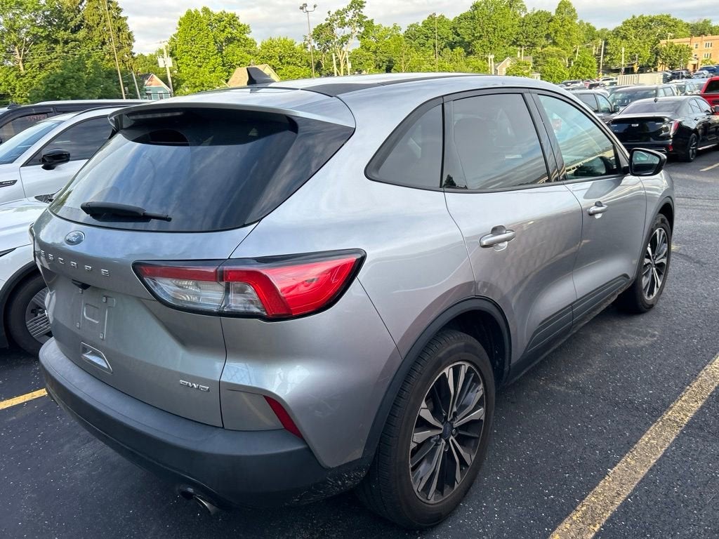 2021 Ford Escape SE