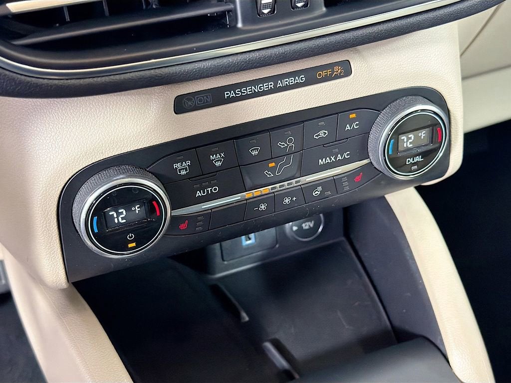 2020 Ford Escape Titanium
