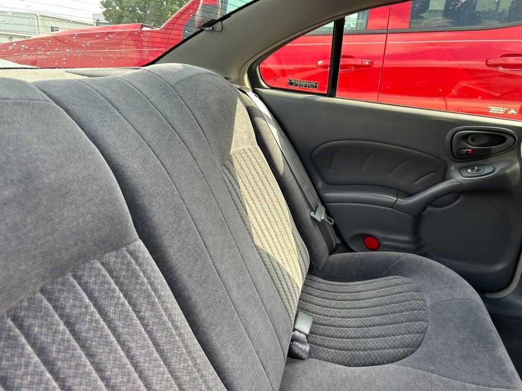 2000 Pontiac Grand Am SE2