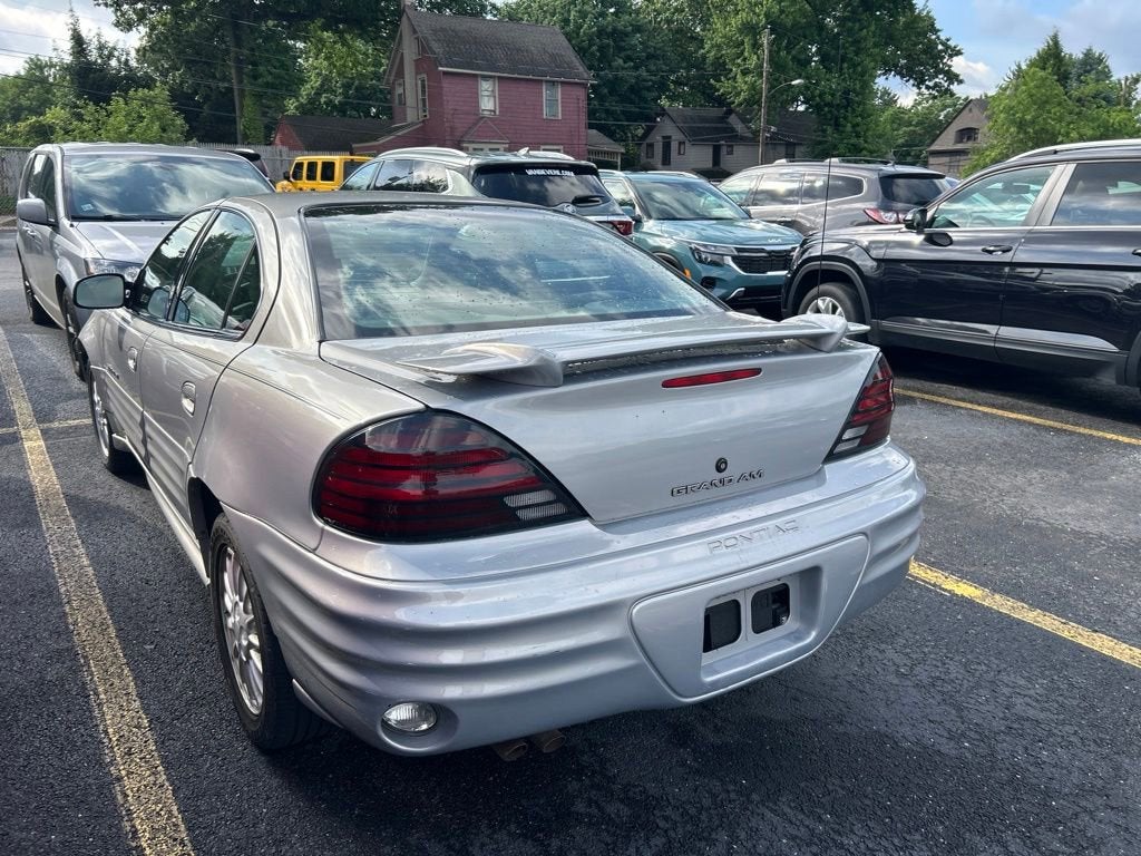 2000 Pontiac Grand Am SE2