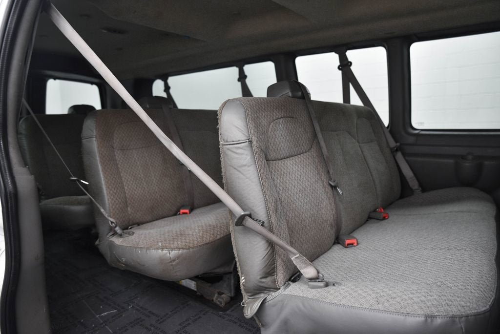 2018 Chevrolet Express Passenger 3500 LT