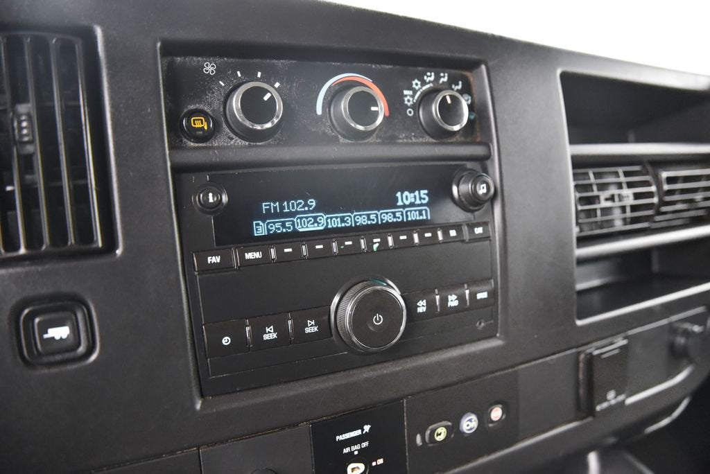 2018 Chevrolet Express Passenger 3500 LT