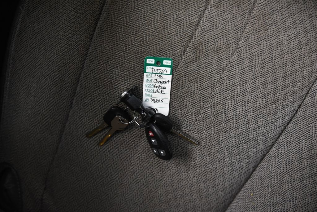 2018 Chevrolet Express Passenger 3500 LT