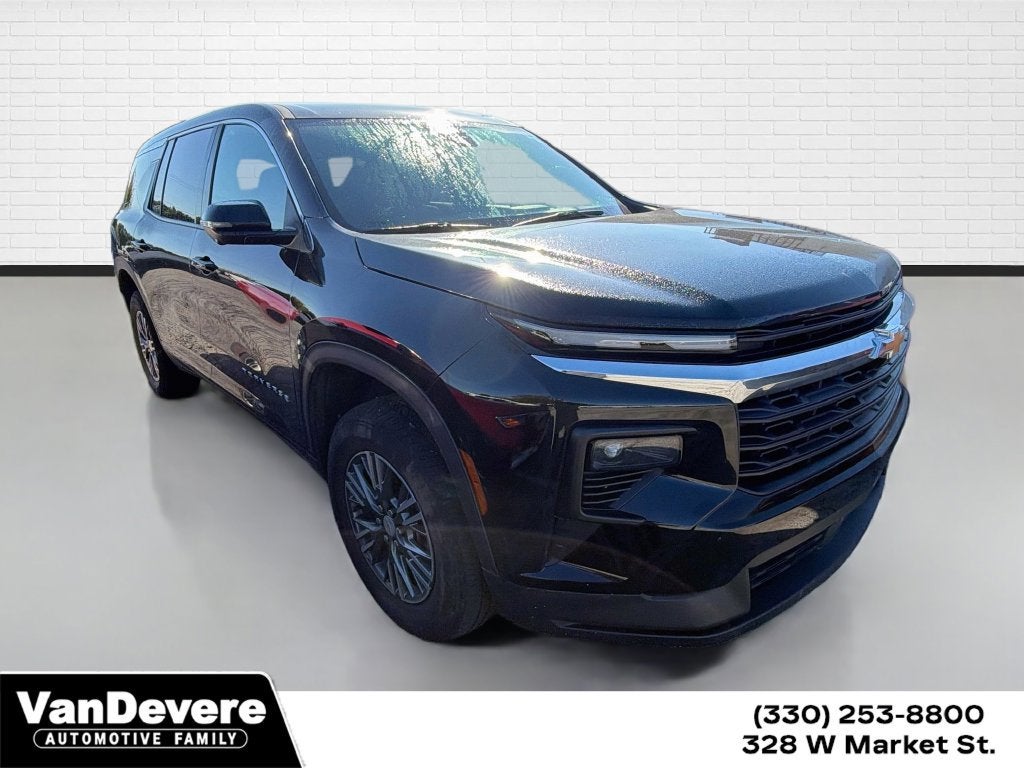 2024 Chevrolet Traverse LS