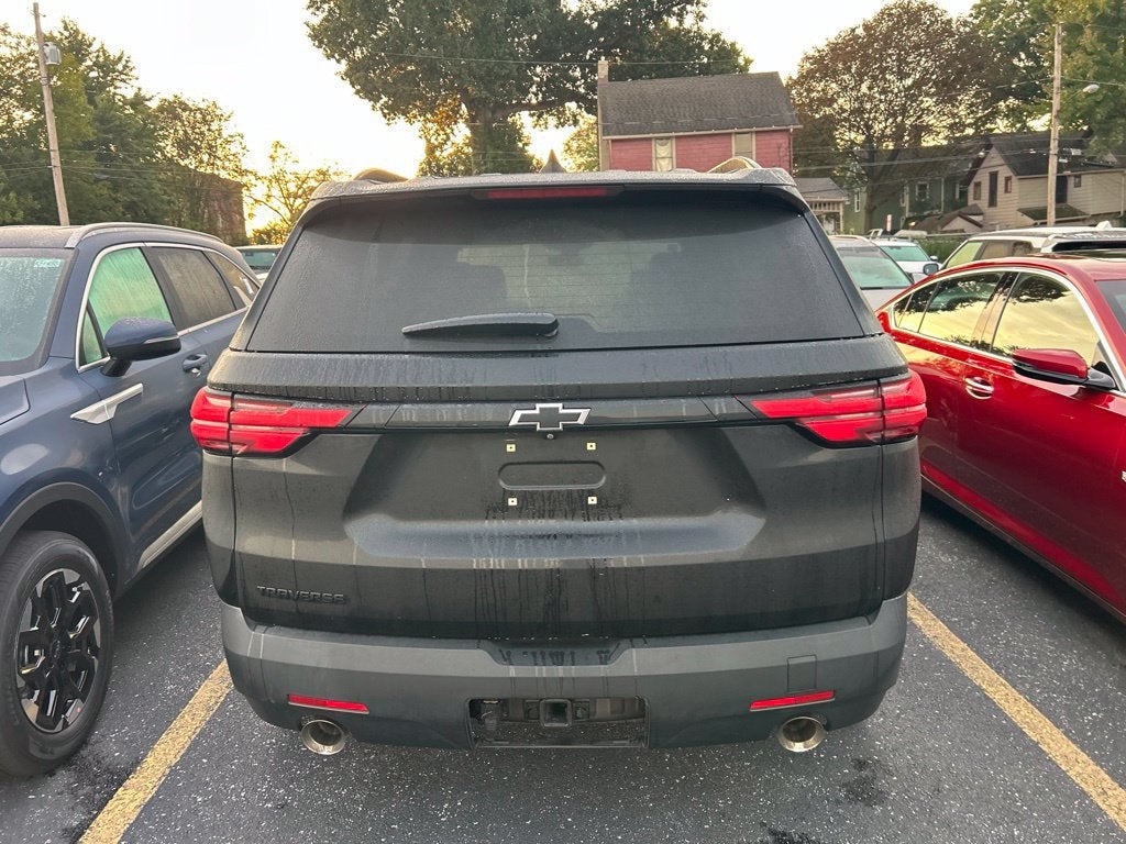 2022 Chevrolet Traverse LS