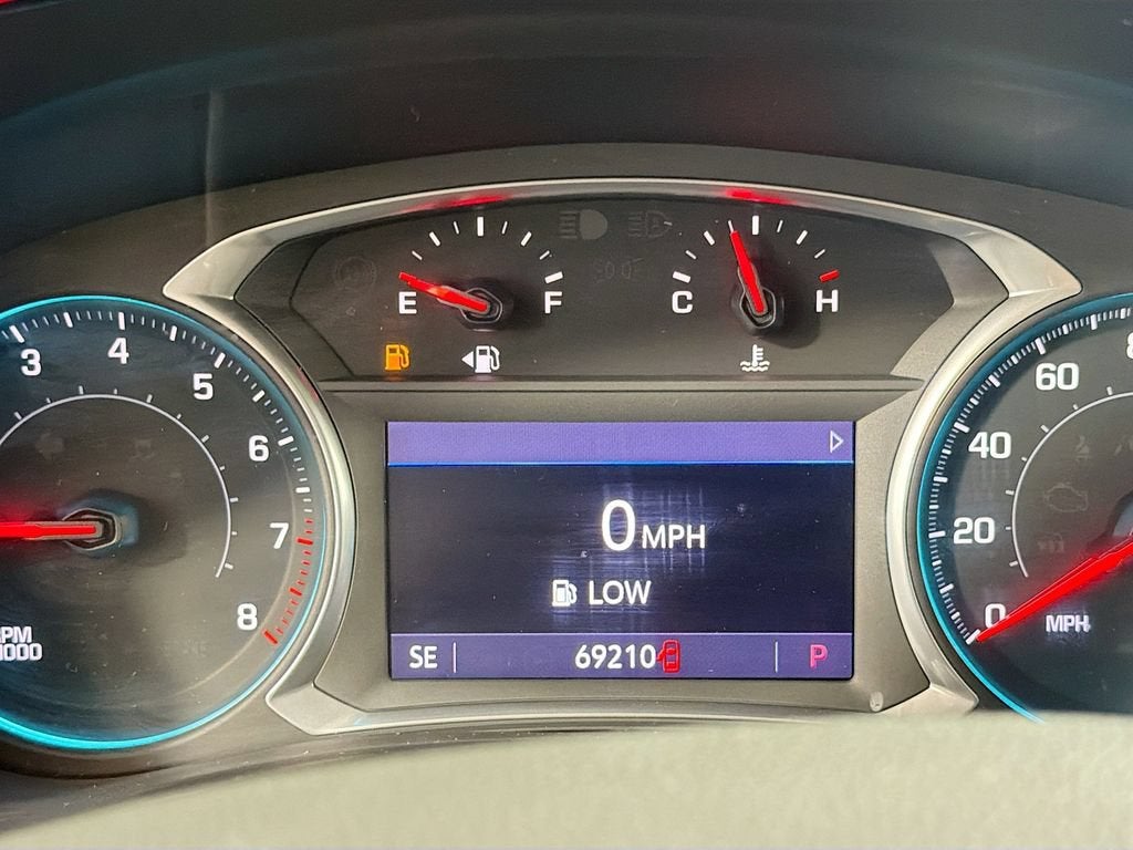 2021 Chevrolet Traverse LT Cloth