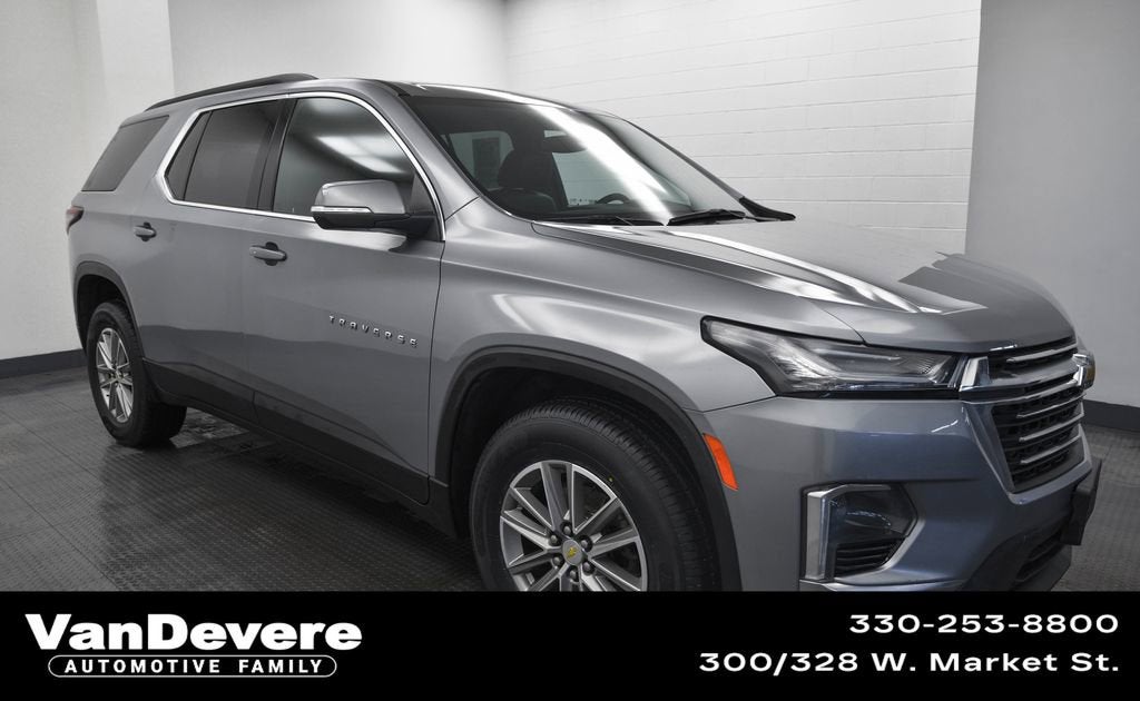 2023 Chevrolet Traverse LT Leather