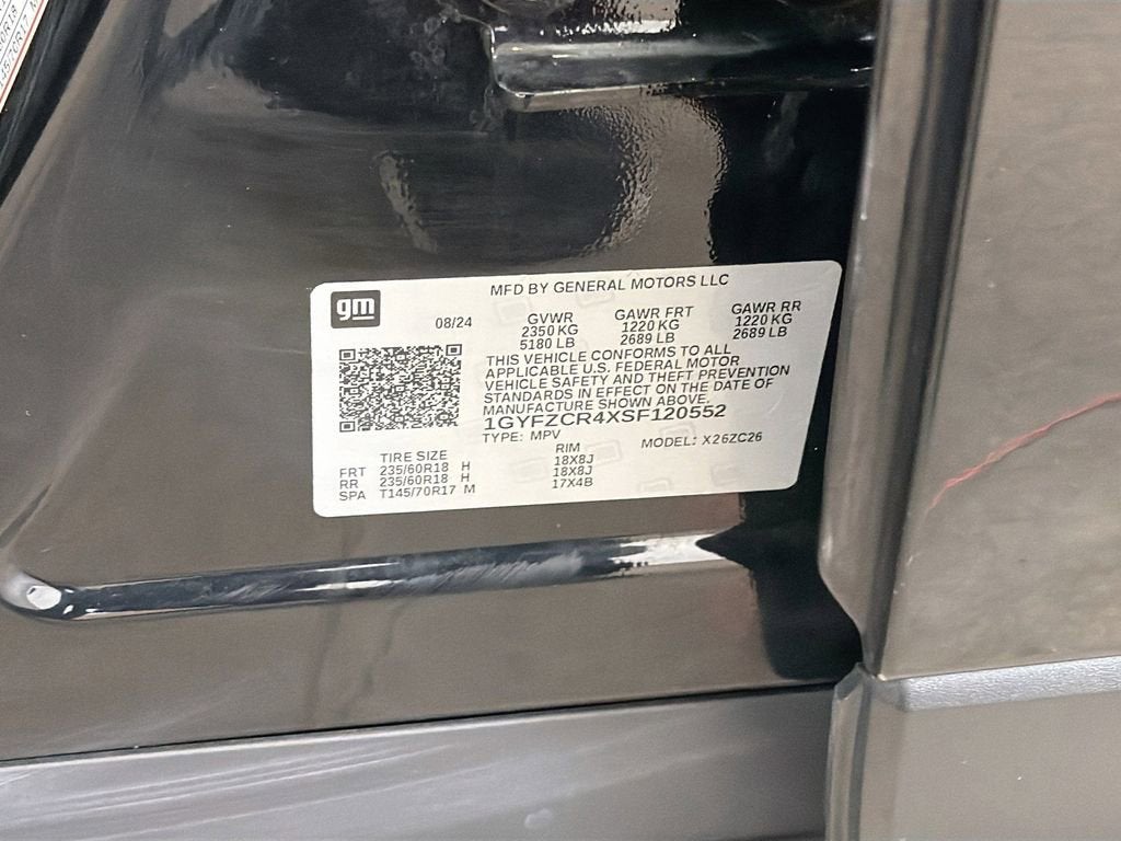 2025 Cadillac XT4 Premium Luxury