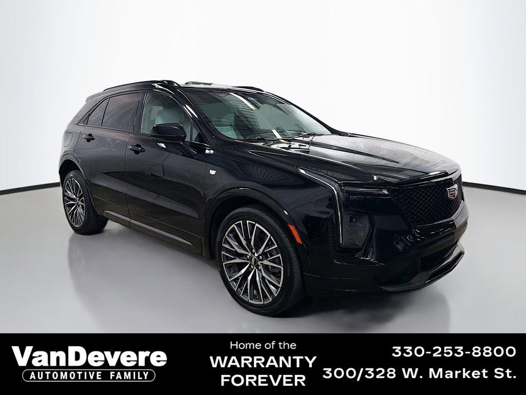 2024 Cadillac XT4 Sport