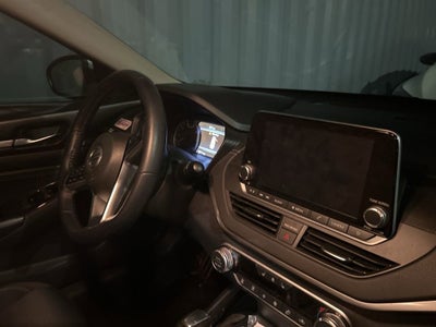 2020 Nissan Altima 2.5 SV