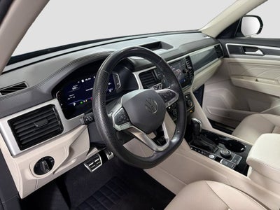 2022 Volkswagen Atlas 3.6L V6 SEL R-Line
