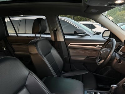 2022 Volkswagen Atlas 2.0T SE w/Technology