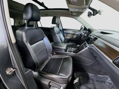 2022 Volkswagen Atlas 2.0T SE w/Technology