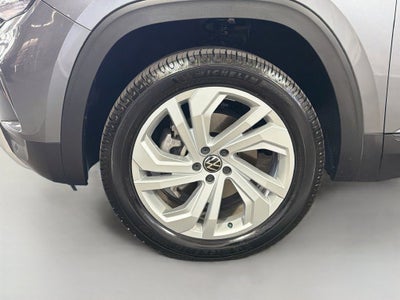 2022 Volkswagen Atlas 2.0T SE w/Technology