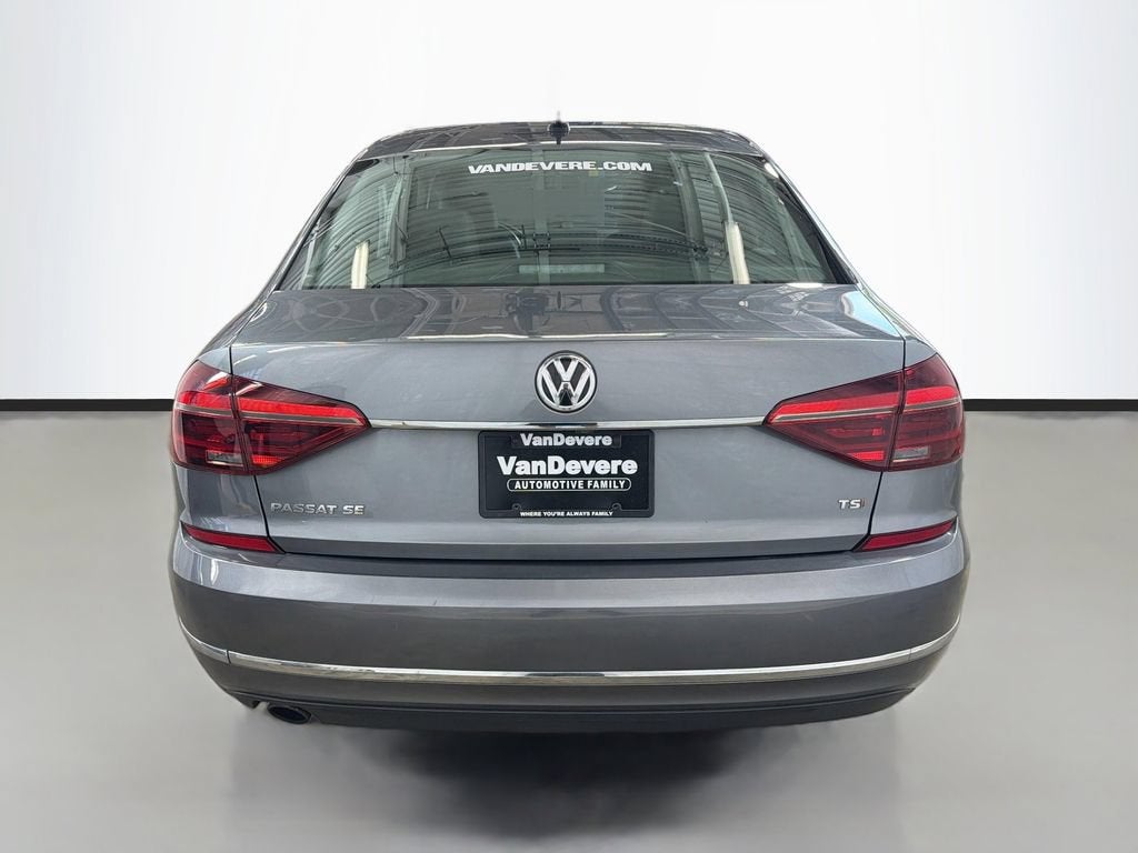 2018 Volkswagen Passat 2.0T SE