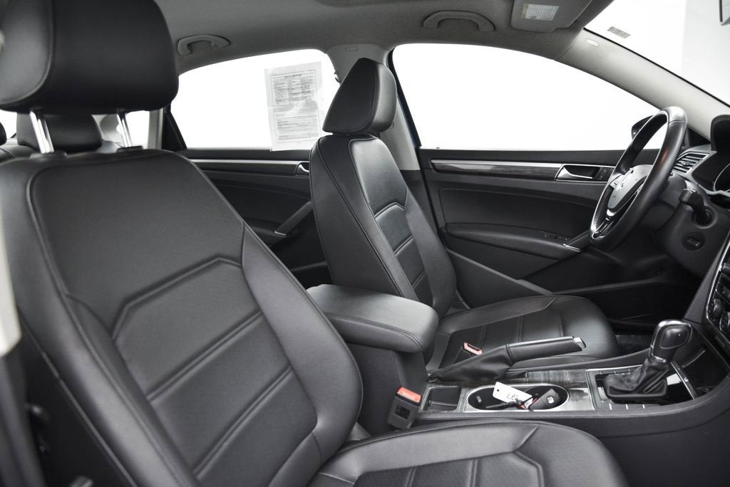 2017 Volkswagen Passat 1.8T SE