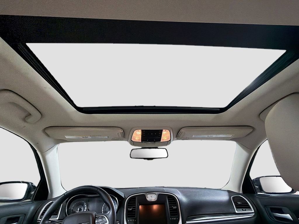 2016 Chrysler 300 Anniversary Edition