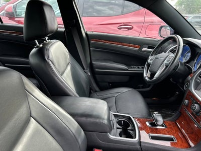 2014 Chrysler 300 BASE