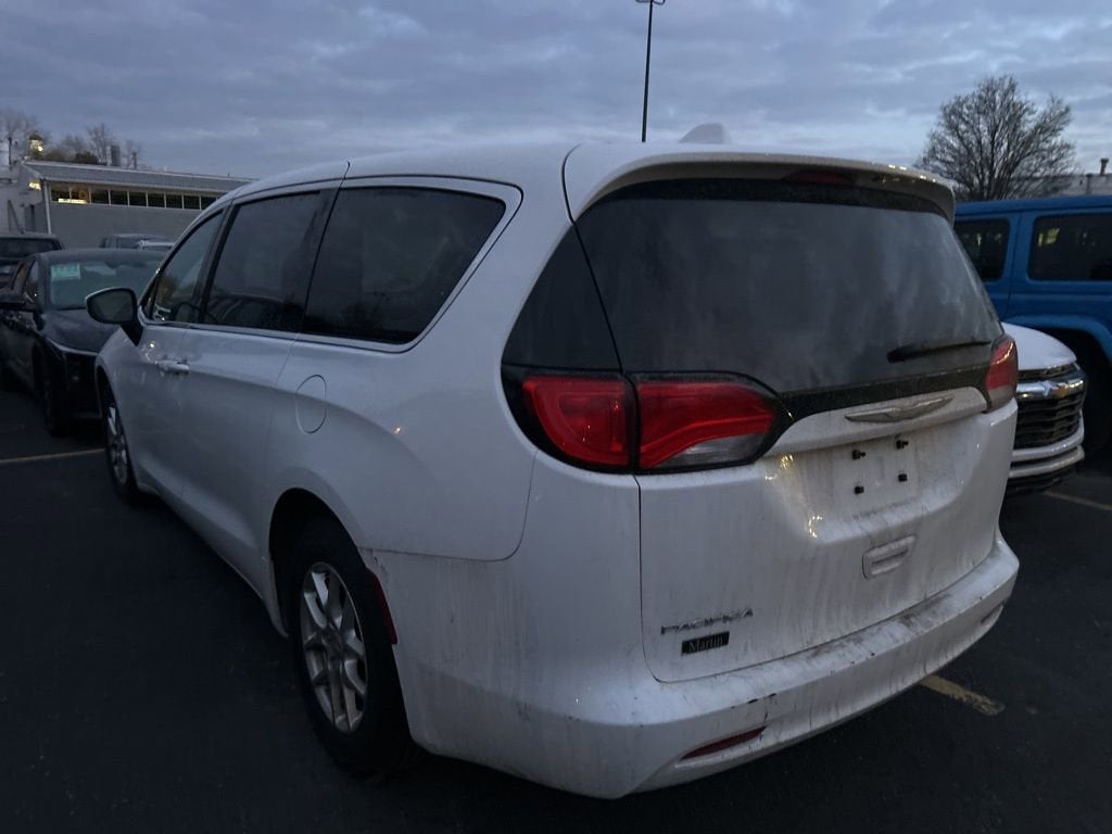 2017 Chrysler Pacifica LX
