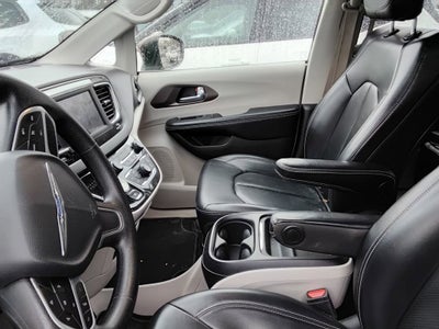 2020 Chrysler Voyager LXI