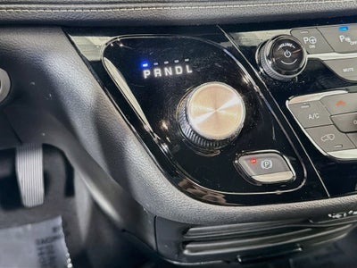 2024 Chrysler Pacifica Hybrid S Appearance Pkg