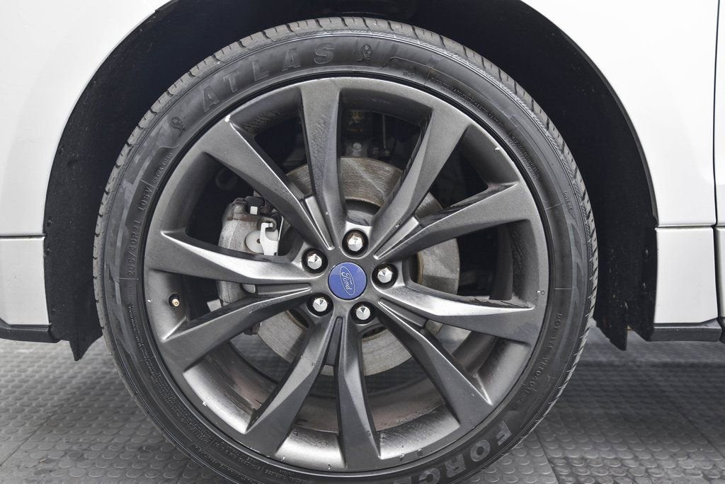 2016 Ford Edge Sport