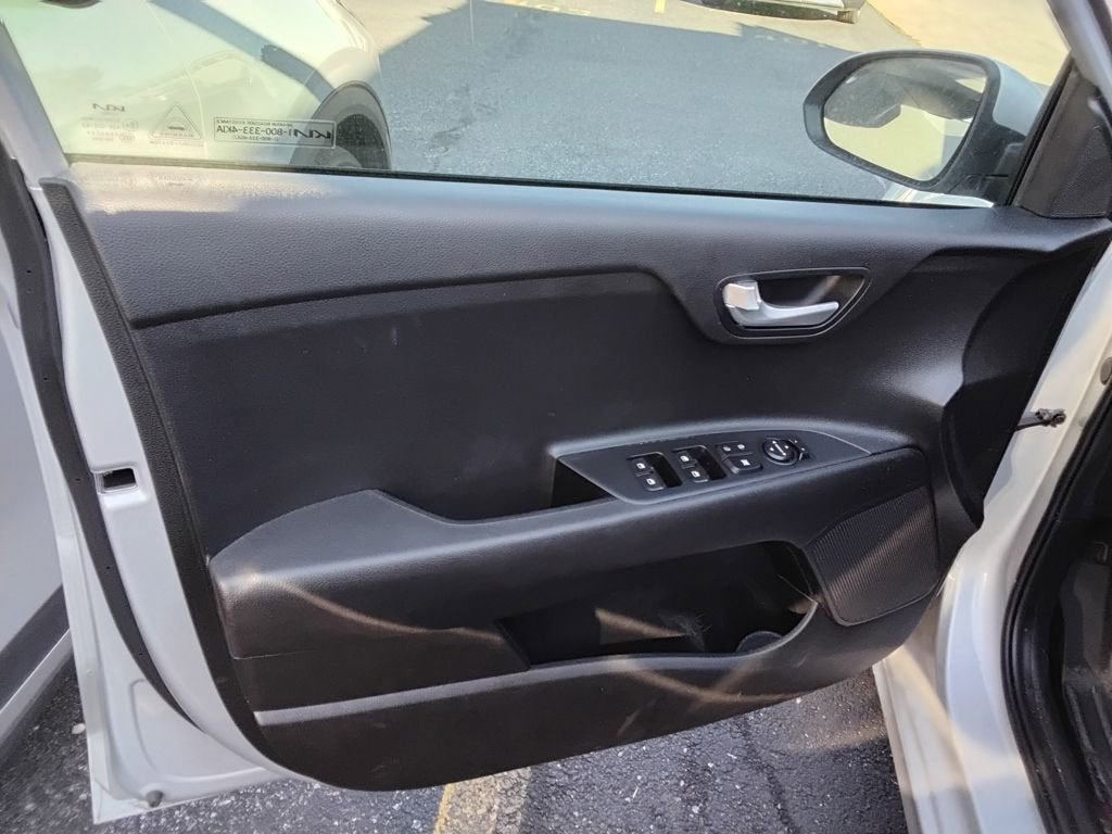 2022 Kia Rio S