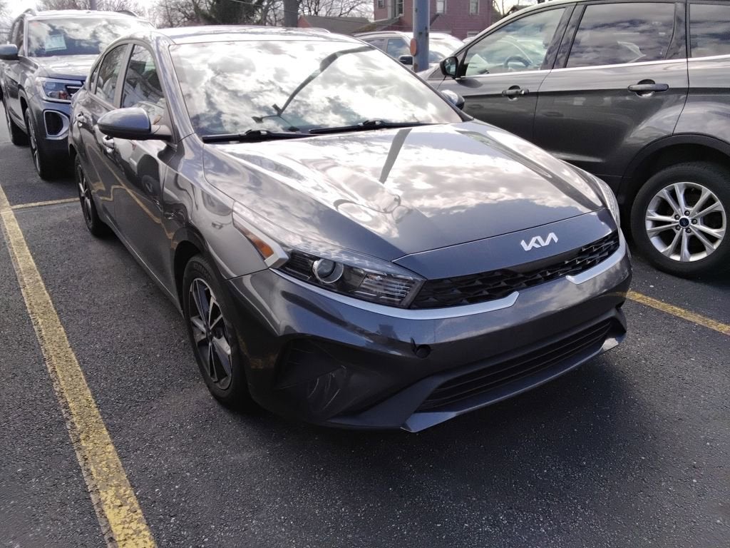 2023 Kia Forte LXS