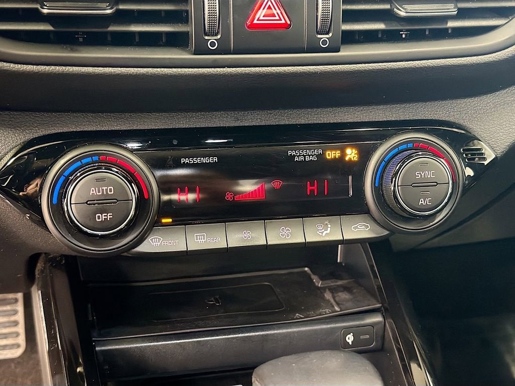 2023 Kia Forte GT-Line