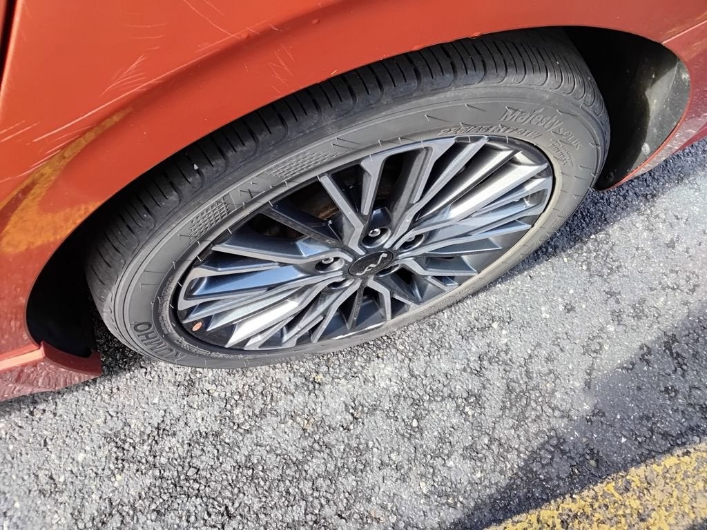 2023 Kia Forte GT-Line