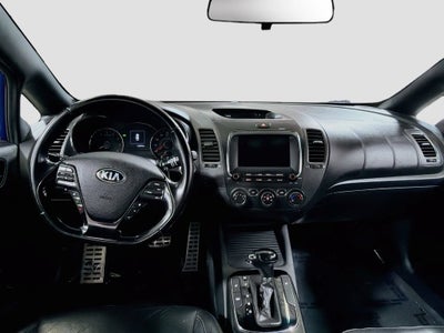 2017 Kia Forte5 SX