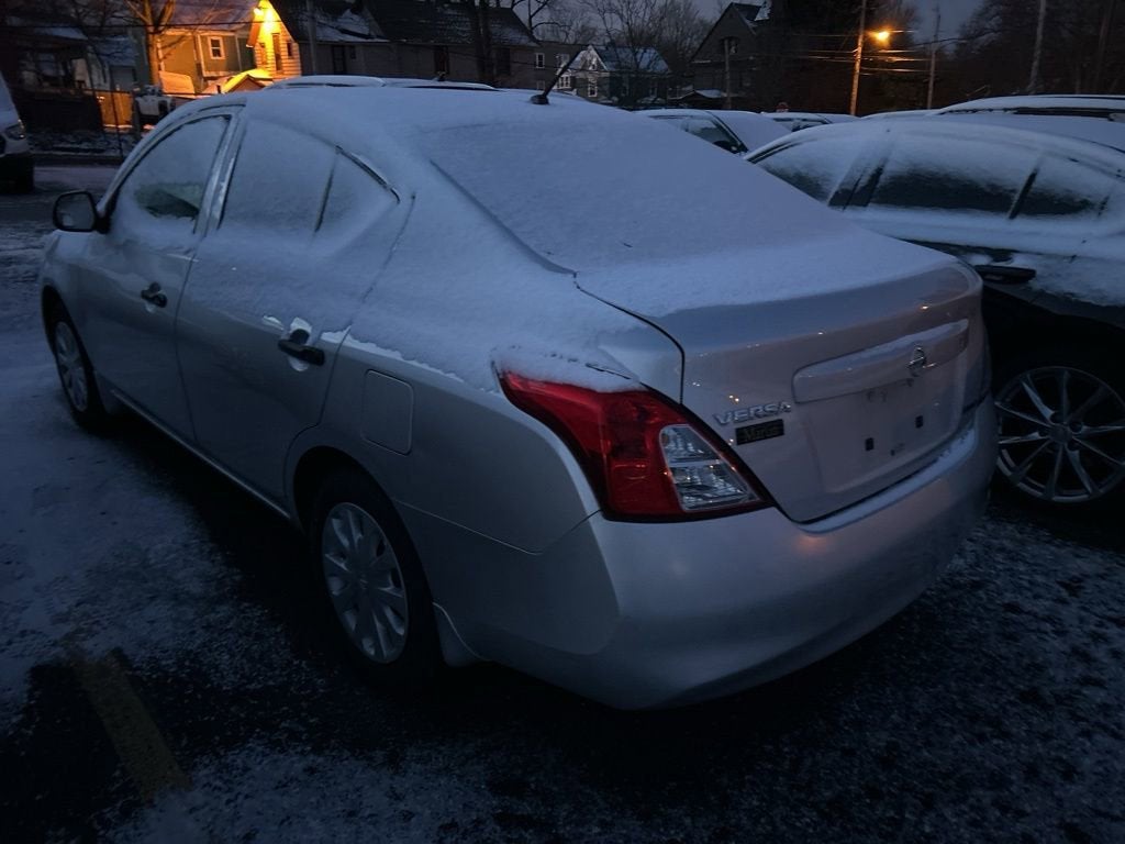 2012 Nissan Versa S