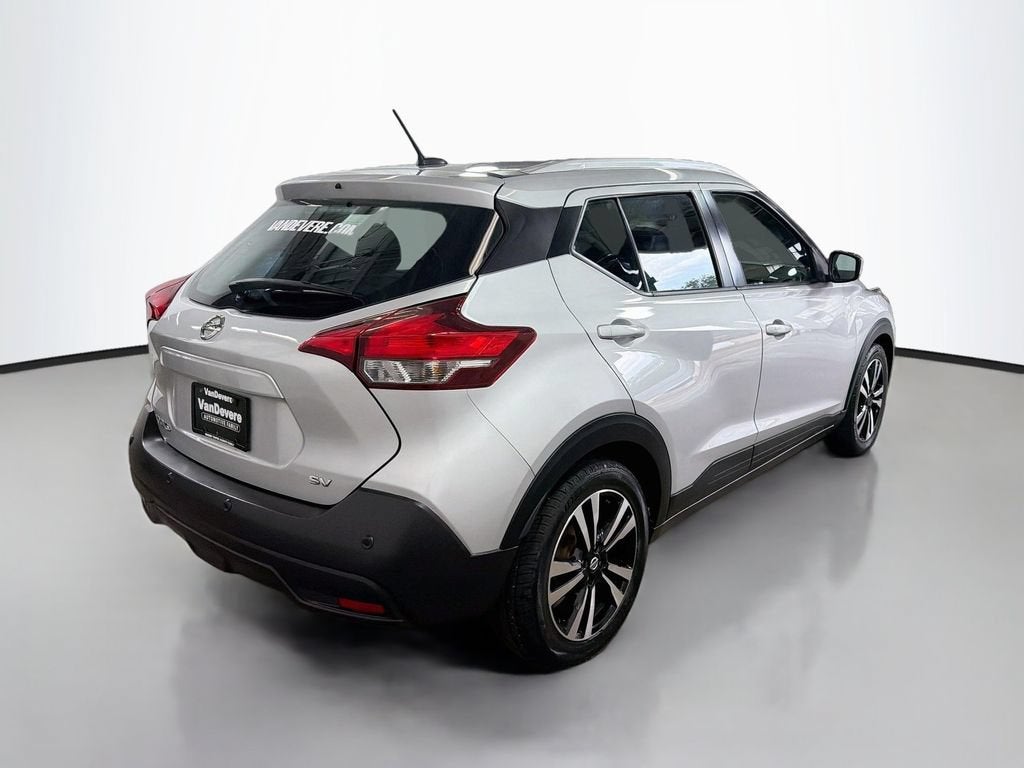 2020 Nissan Kicks SV