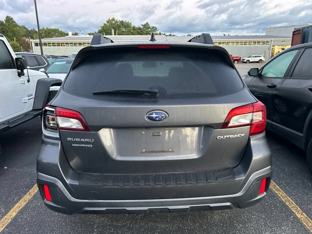 2018 Subaru Outback Premium