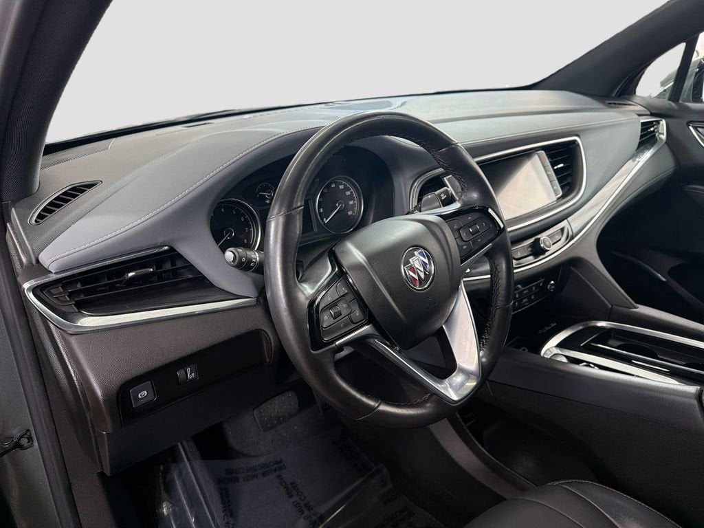 2022 Buick Enclave Essence
