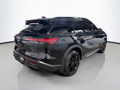 2025 INFINITI QX60 LUXE