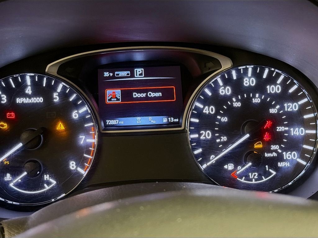 2019 Nissan Pathfinder SV