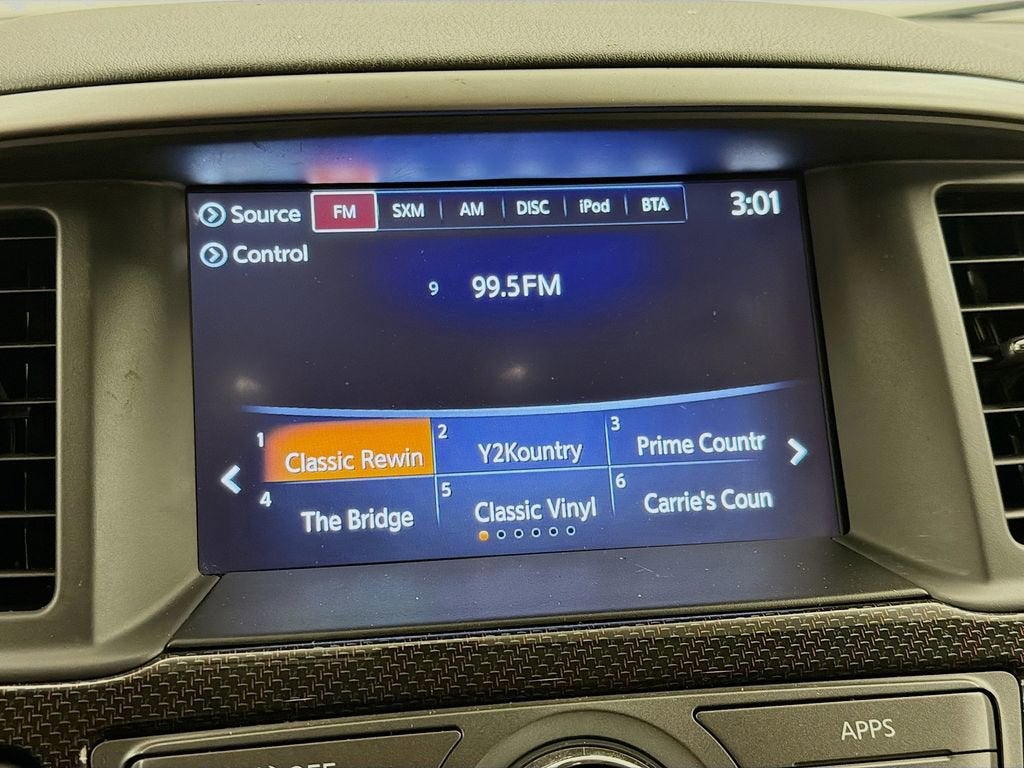 2019 Nissan Pathfinder SV