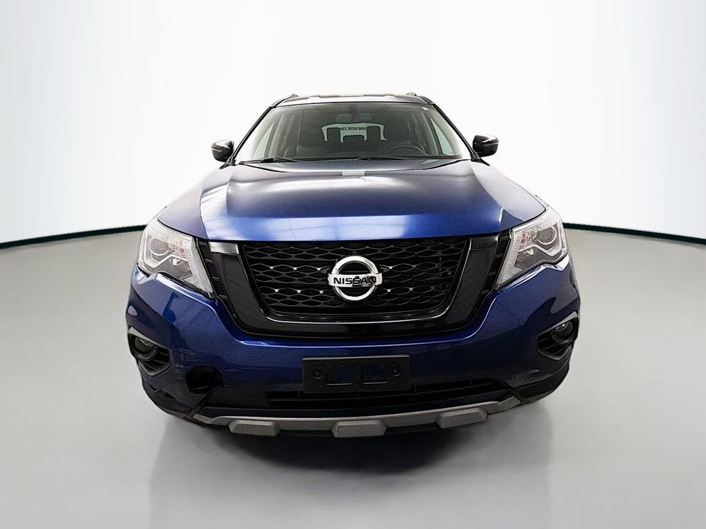 2019 Nissan Pathfinder SV