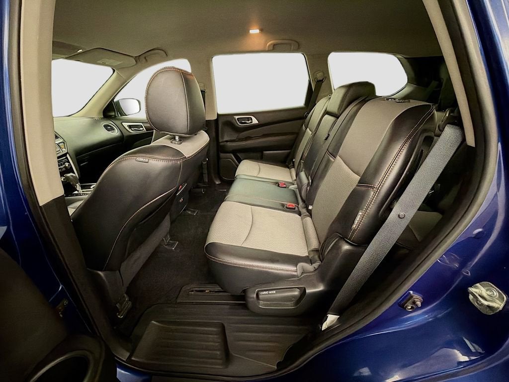 2019 Nissan Pathfinder SV